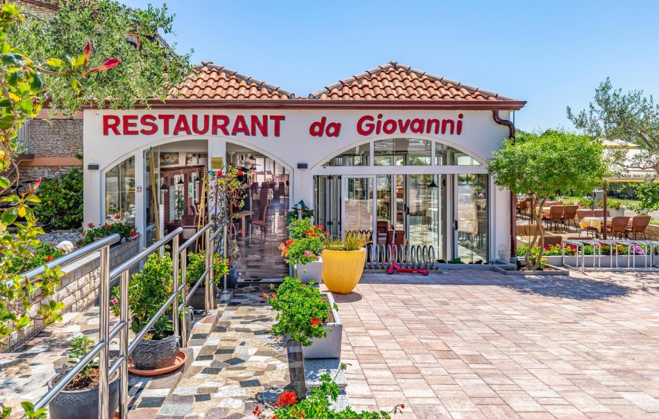 Rooms Giovanni Medulin Exterior photo